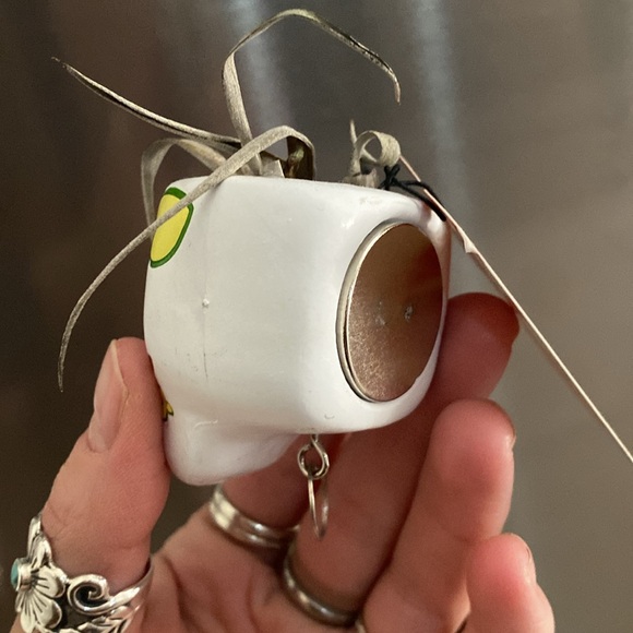 🌼 NWT Trader Joe’s air plant planter lazy bones planter - Picture 3 of 9